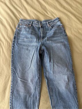 Reitmans Light Blue Straight Leg Jeans NWOT